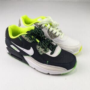 Nike Air Max 90 Exeter Edition -Mismatched